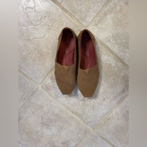 Suede like Toms. Size 7.5